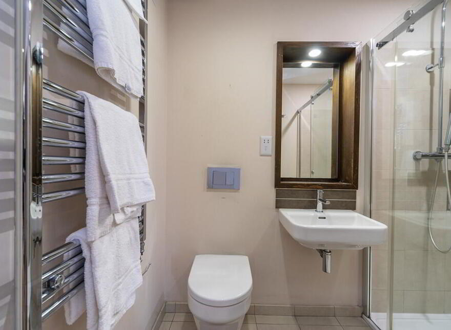 32 Custom House Residence, 2 Ulster Street, Belfast, BT1 3ES
