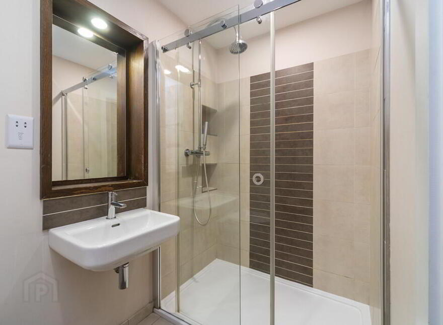 32 Custom House Residence, 2 Ulster Street, Belfast, BT1 3ES