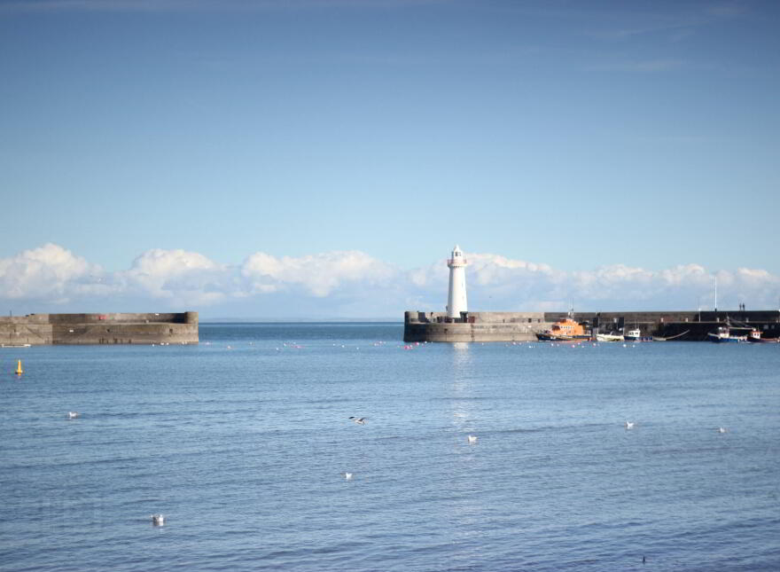 27 Meadowbank Avenue, Donaghadee, BT21 0HR