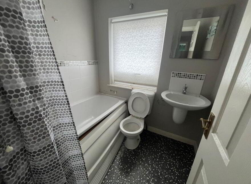 (Lot 42) 35 Castletown Square, Omagh, BT78 2FB