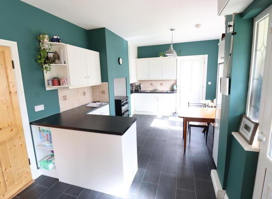 Barrack Street, Kilfinane, V35HK30
