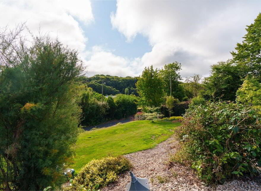 Éablyo, Mineville, Knocknahorgan, Glanmire