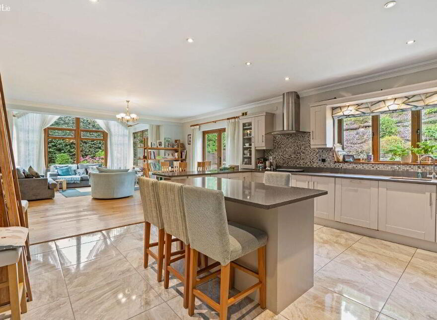 Éablyo, Mineville, Knocknahorgan, Glanmire