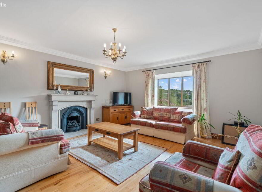 Éablyo, Mineville, Knocknahorgan, Glanmire
