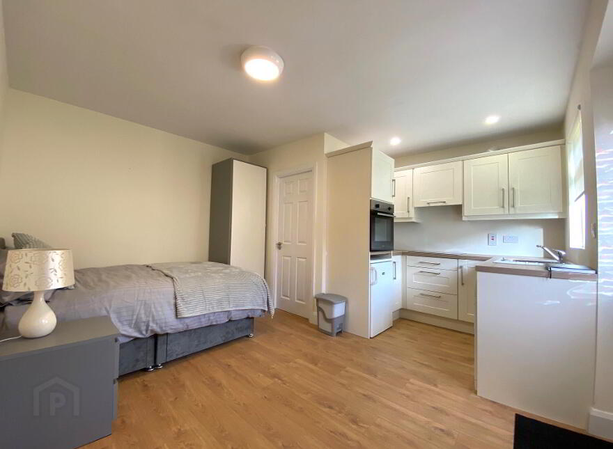 Casement Road, Finglas, Dublin, D11