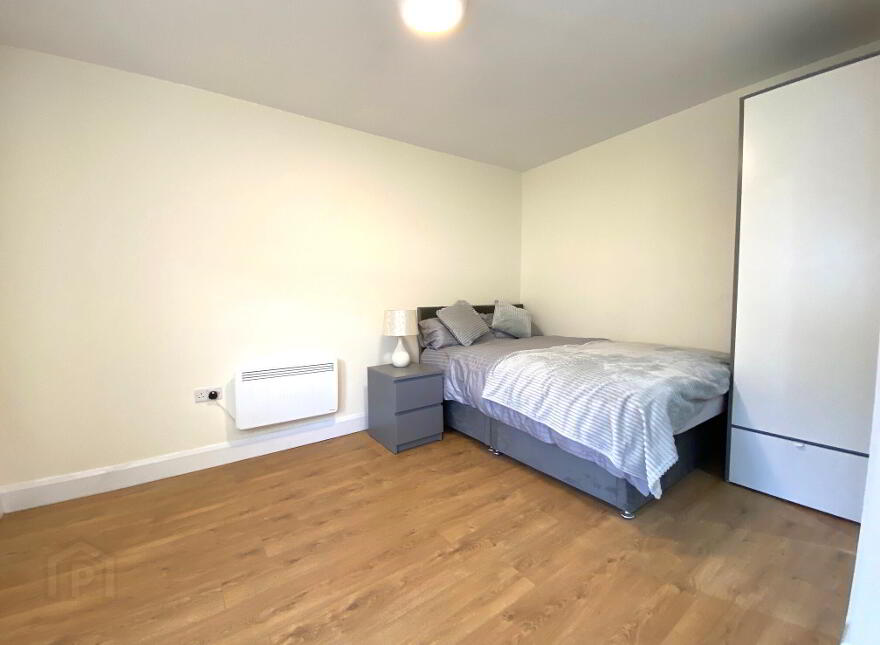 Casement Road, Finglas, Dublin, D11