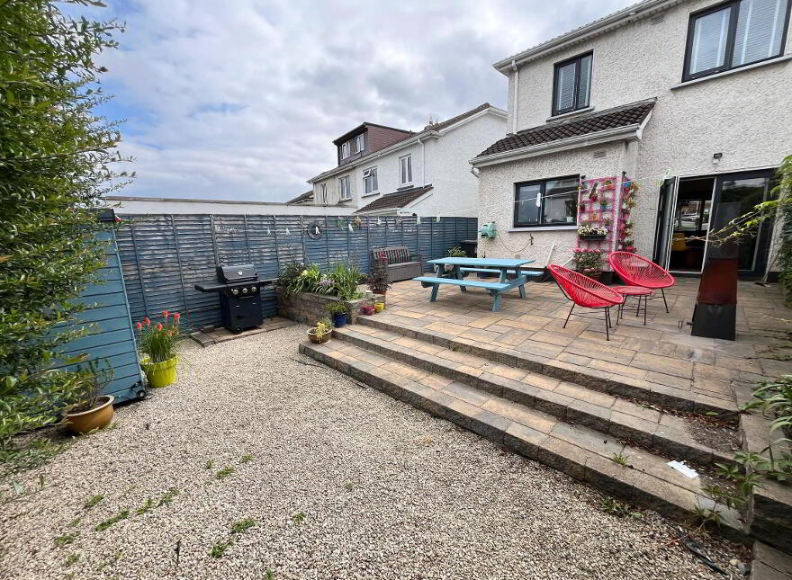 Monastery Gate Green, Clondalkin, Dublin 22 (double Room To Rent