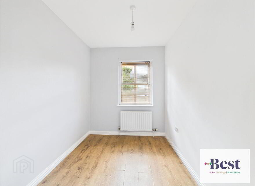 1 Bay Road Manor, Larne, BT40 1FG
