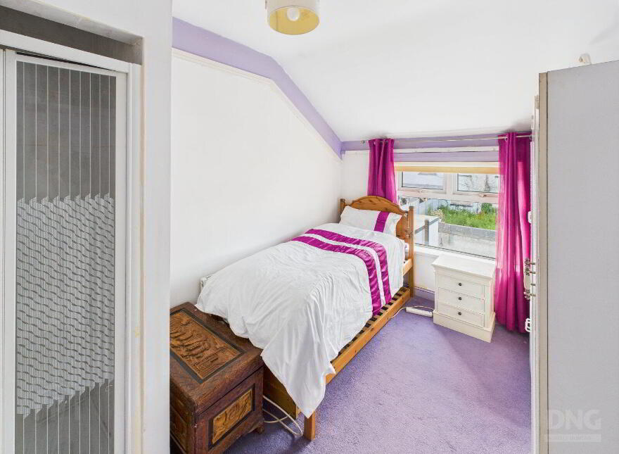 143 Lakeview, Clara, R35PY92