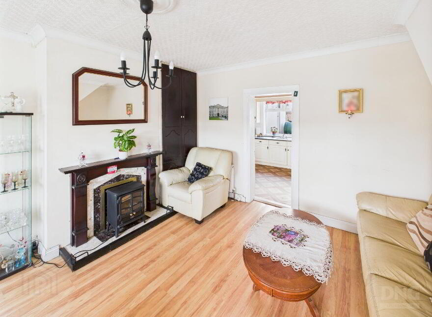 143 Lakeview, Clara, R35PY92