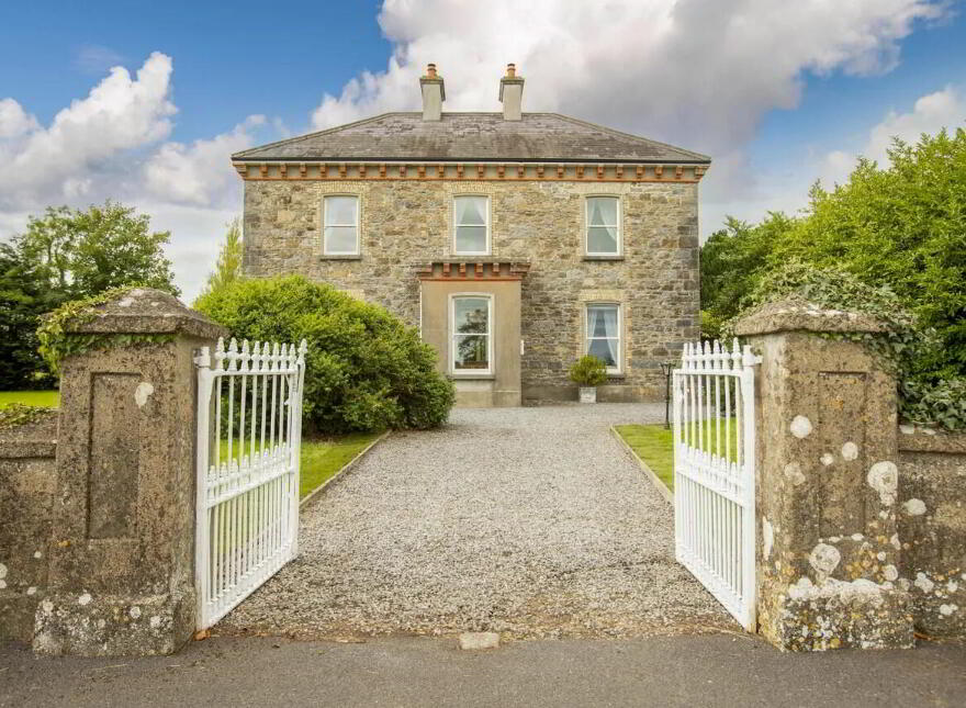 The Old Rectory, Ballinacurra, Moyvore, Mullingar, N91DKH2