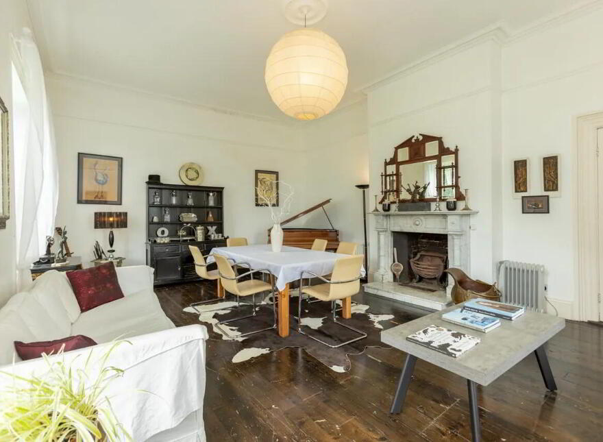 The Old Rectory, Ballinacurra, Moyvore, Mullingar, N91DKH2