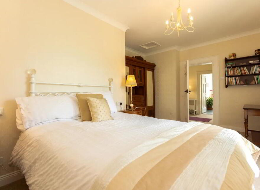 The Old Rectory, Ballinacurra, Moyvore, Mullingar, N91DKH2