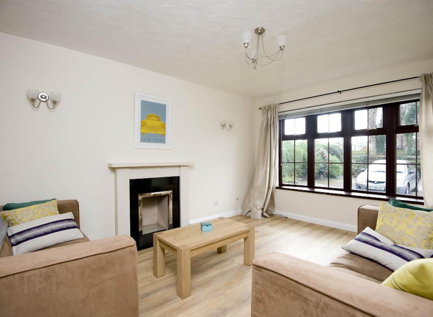4 Belmont Court, 37 Sydenham Avenue, Belfast, BT4 2DJ photo