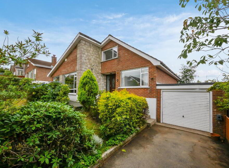 3 Cairnshill Gardens, Cairnshill Road, Belfast, BT8 6RW photo