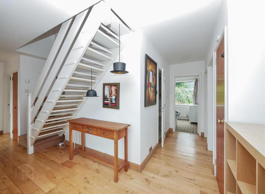 3 Cairnshill Gardens, Cairnshill Road, Belfast, BT8 6RW