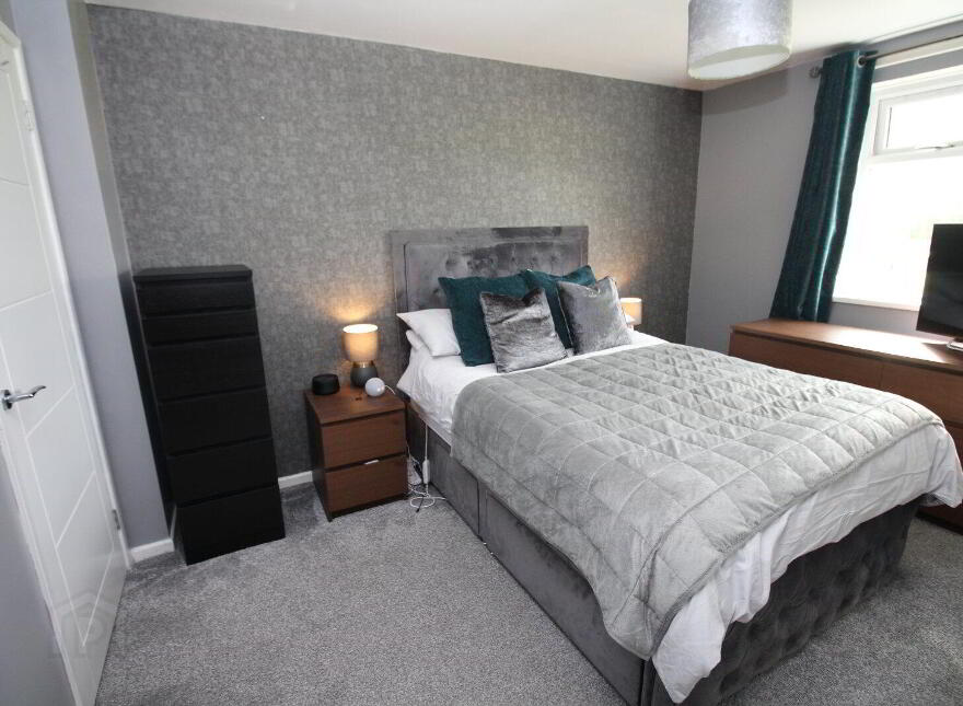 20 Glenfield Walk, Carrickfergus, BT38 8EX