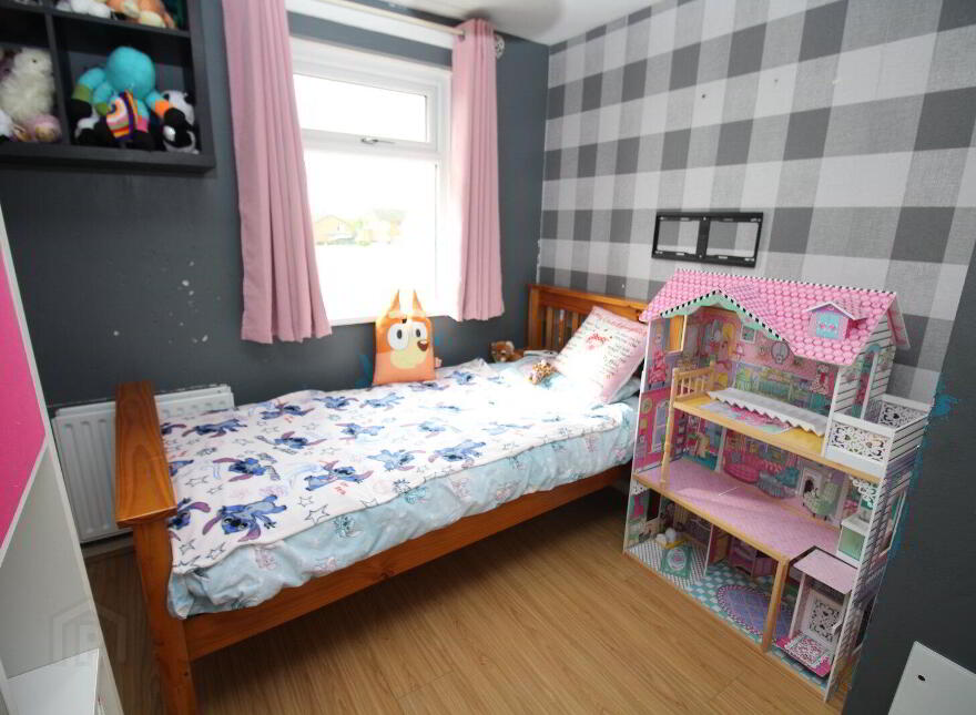 20 Glenfield Walk, Carrickfergus, BT38 8EX
