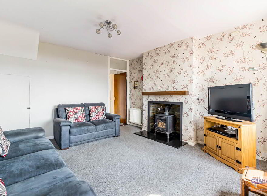 12 Mullaghcarton Road, Lisburn, BT28 2TE
