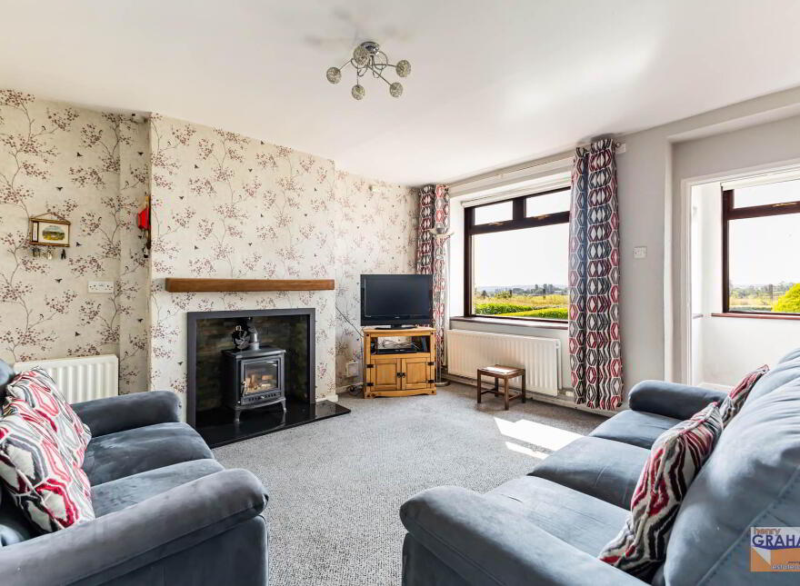 12 Mullaghcarton Road, Lisburn, BT28 2TE