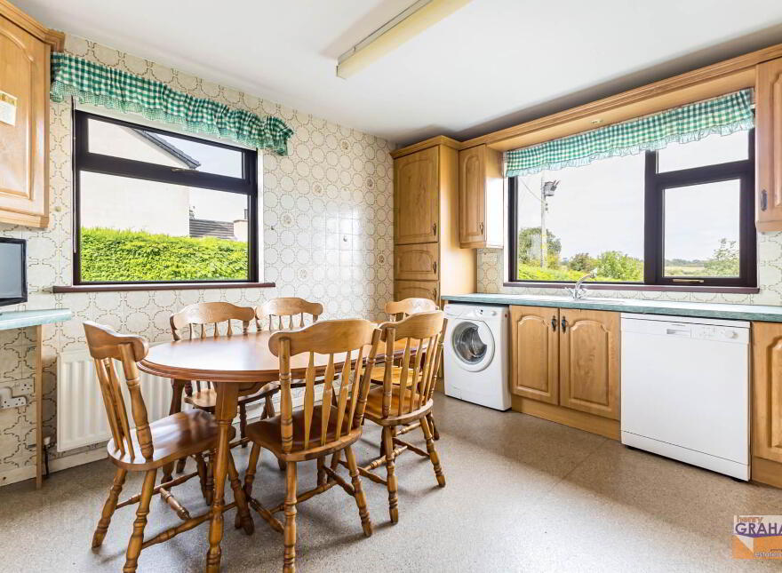 12 Mullaghcarton Road, Lisburn, BT28 2TE