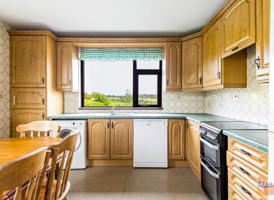 12 Mullaghcarton Road, Lisburn, BT28 2TE