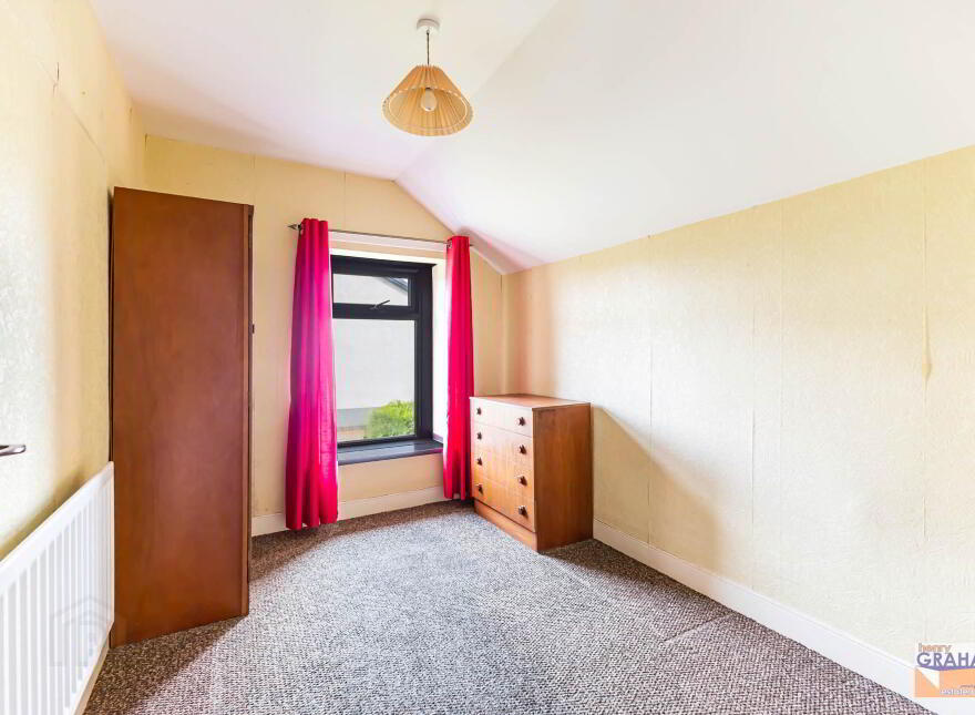 12 Mullaghcarton Road, Lisburn, BT28 2TE