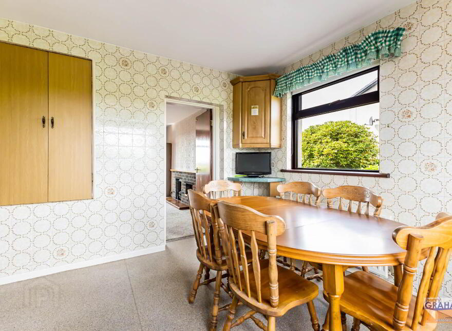 12 Mullaghcarton Road, Lisburn, BT28 2TE