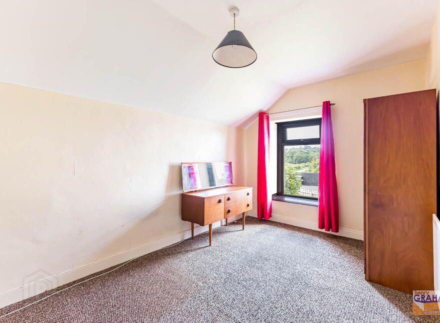 12 Mullaghcarton Road, Lisburn, BT28 2TE