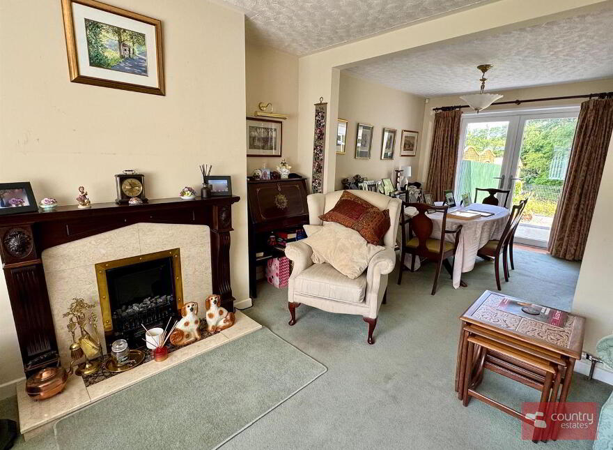 4 Lakeside, Templepatrick, Ballyclare, BT39 0JR