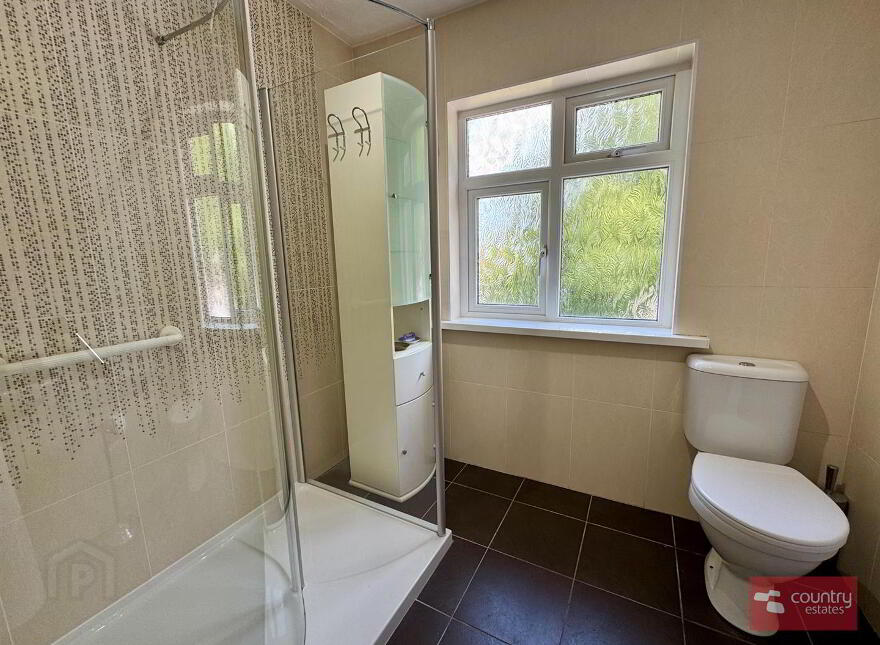 4 Lakeside, Templepatrick, Ballyclare, BT39 0JR