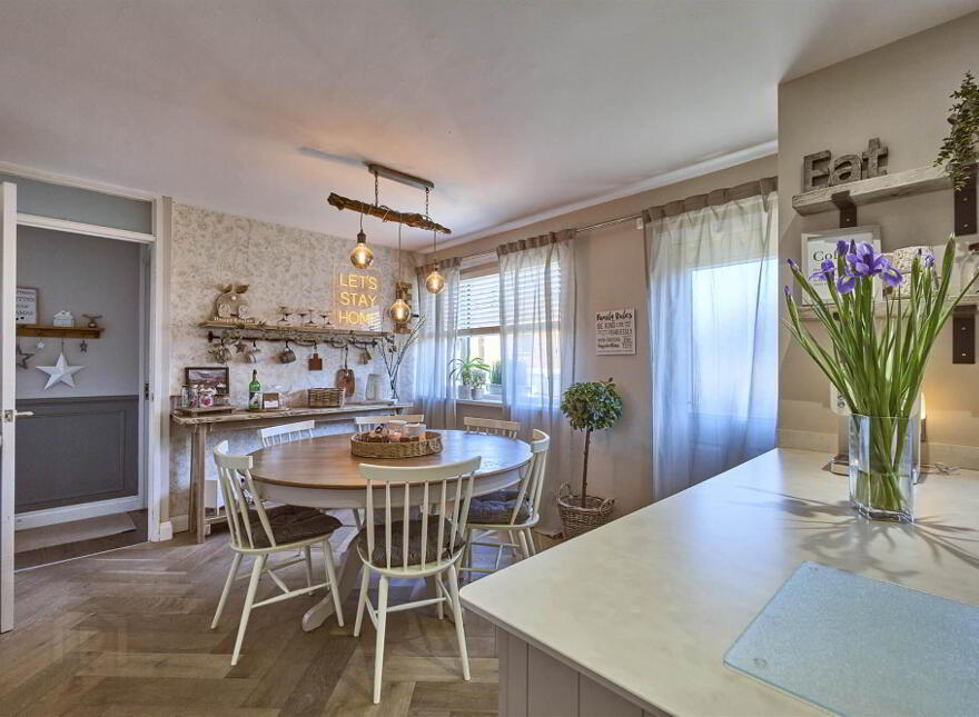 41 Rathgill Drive, Bangor, BT19 7TE