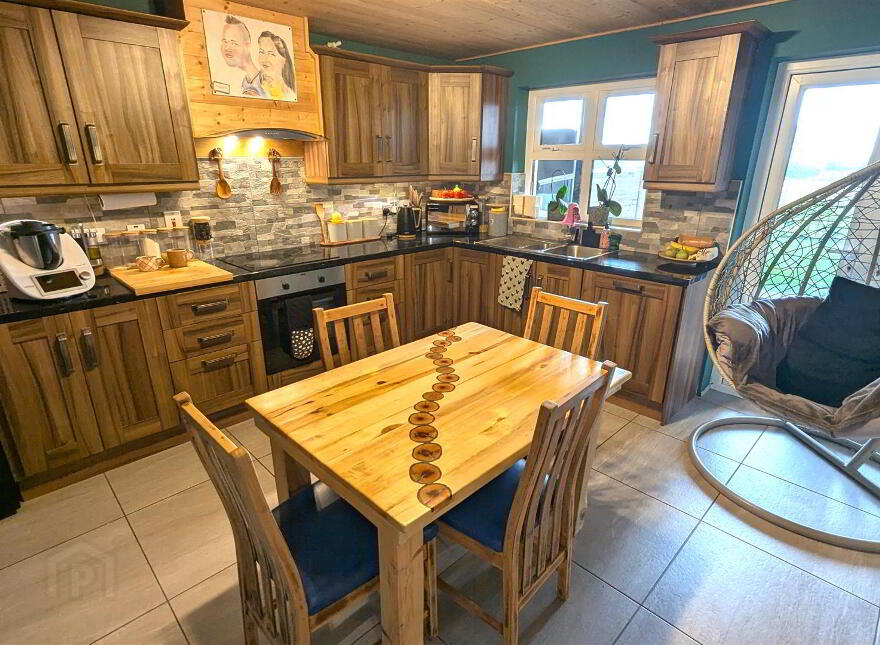 80 Niblock Oaks, Antrim, BT41 2DP
