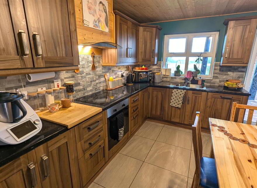 80 Niblock Oaks, Antrim, BT41 2DP