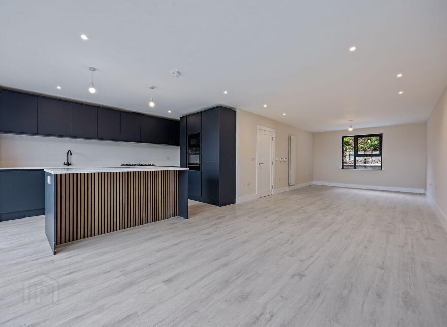 17b Antrim Road, Newtownabbey, Belfast, BT36 7PP