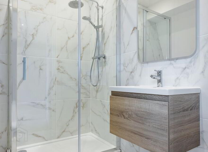 17b Antrim Road, Newtownabbey, Belfast, BT36 7PP
