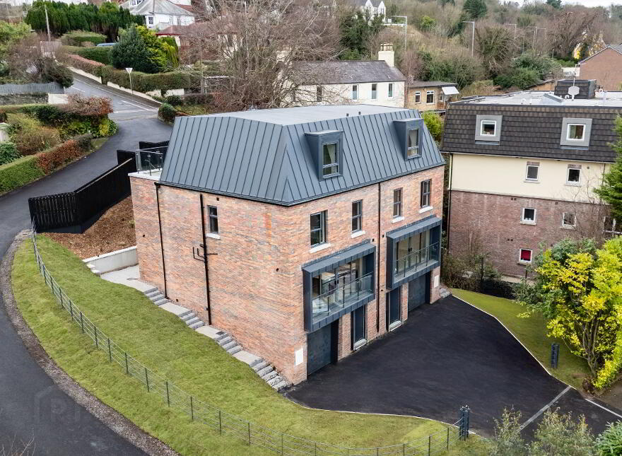 17b Antrim Road, Newtownabbey, Belfast, BT36 7PP photo