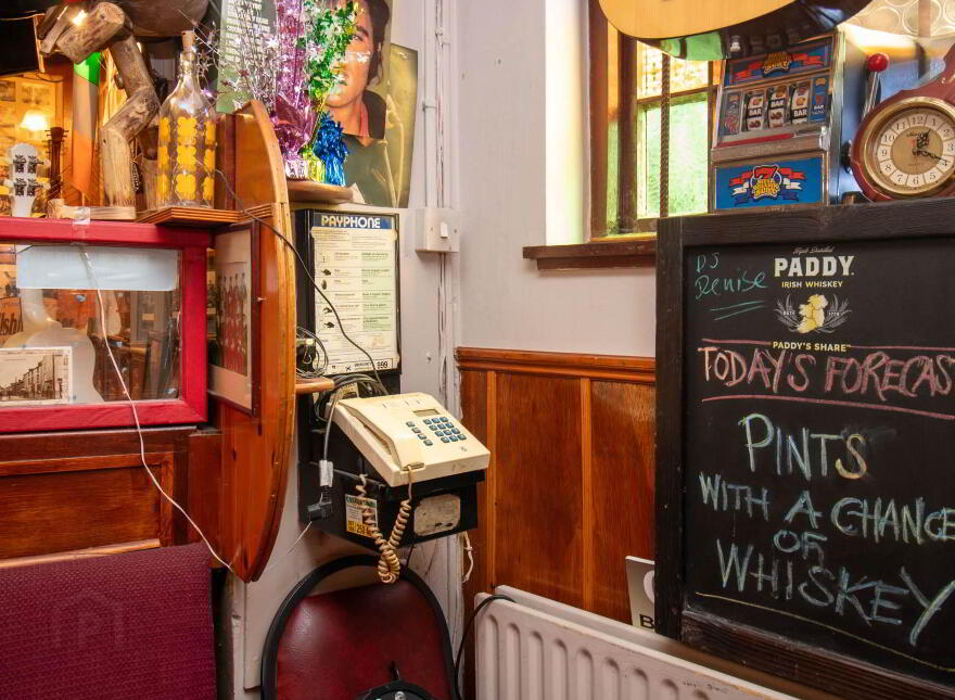 The Square, Oldcastle, A82E1W6