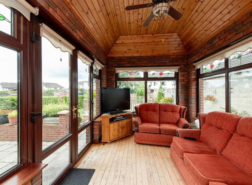 38 Chinauley Park, Banbridge, BT32 4JL