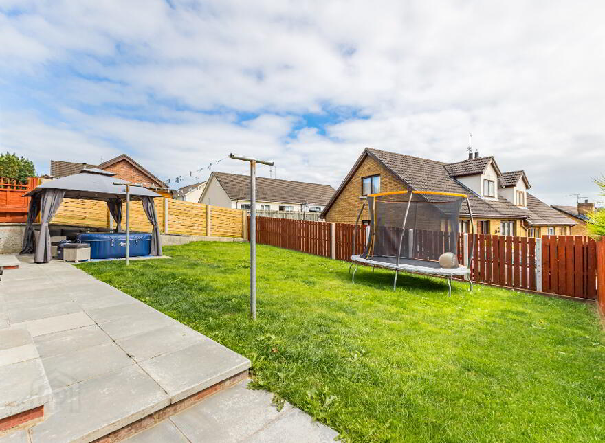 52 Castle Hill, Hunters Hill, Gilford, BT63 6HH