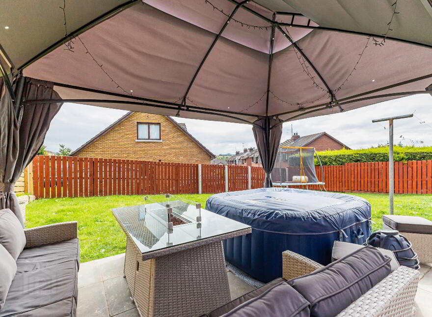 52 Castle Hill, Hunters Hill, Gilford, BT63 6HH