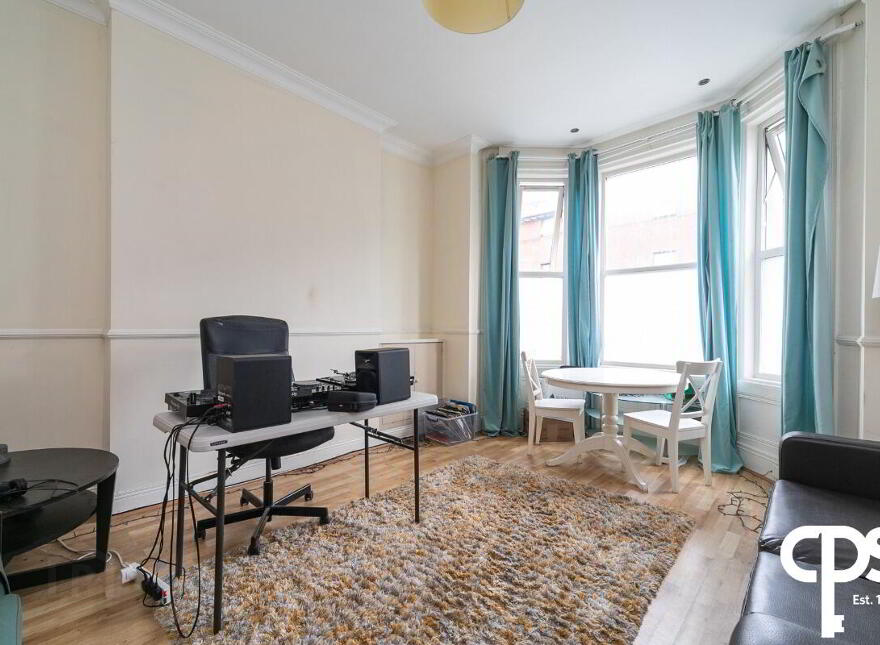 29 Fitzwliiam Street, Belfast, BT9 6AW