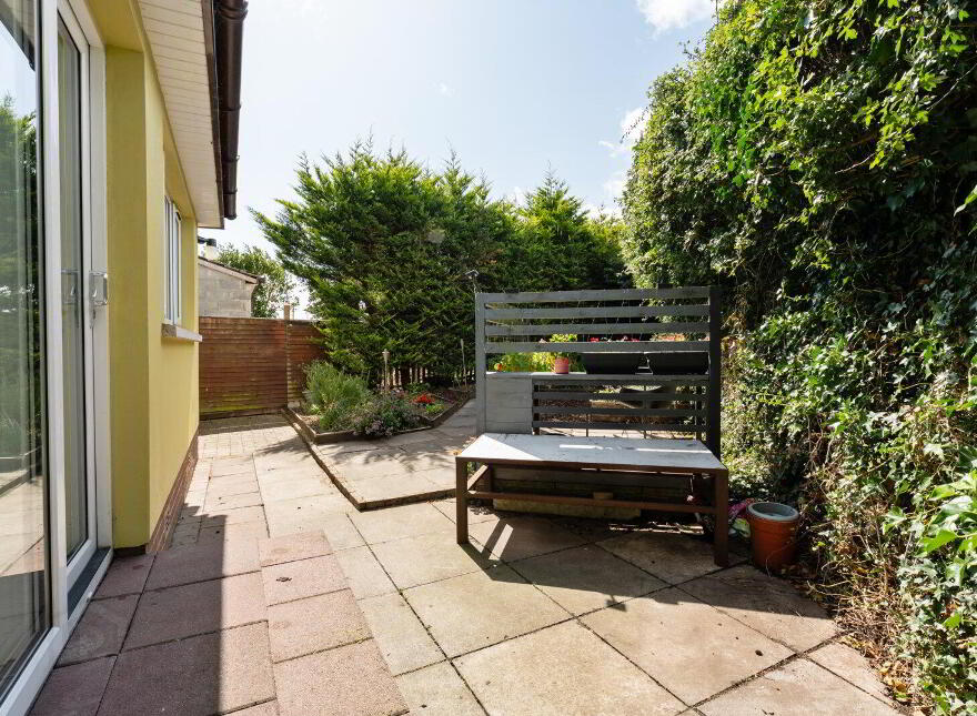 7 Briar Park, Ballywalter, Newtownards, BT22 2TJ