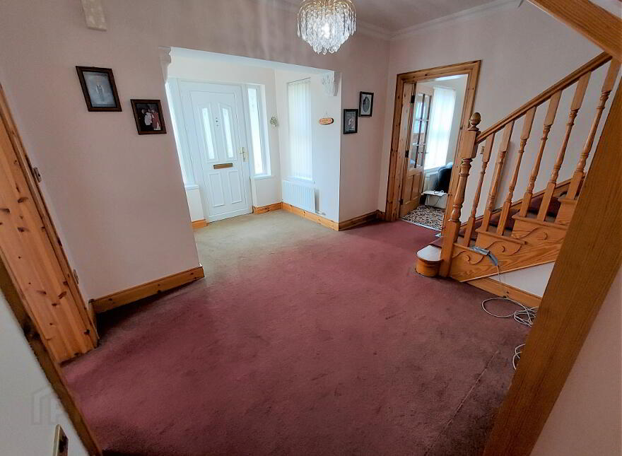 8 Dergalt Road, Strabane, BT82 8NE