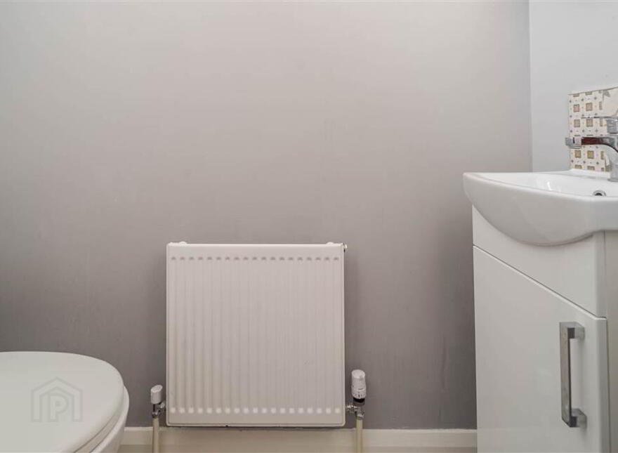 37 Belsize Meadows, Lisburn, BT27 4EH