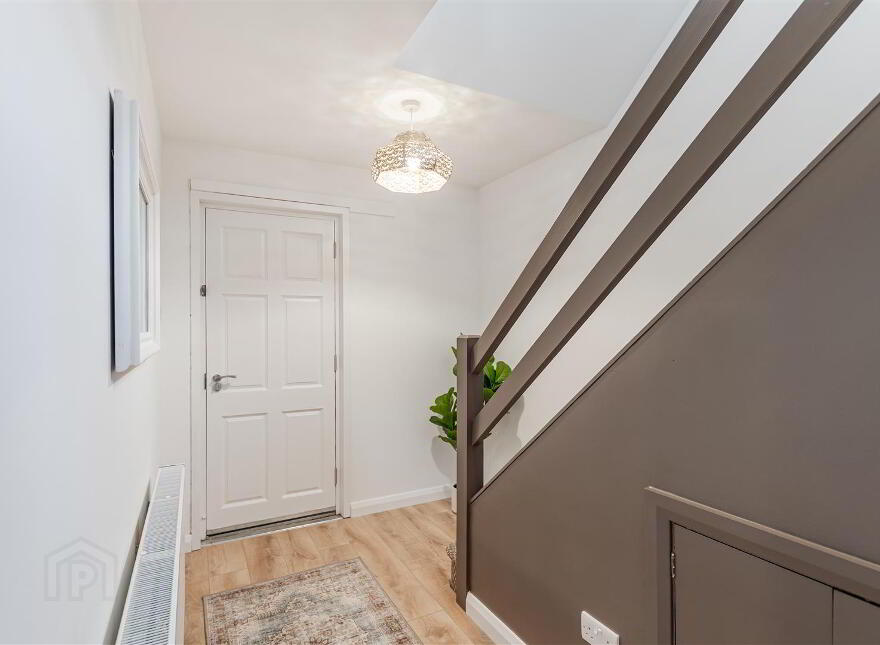 11 Moyra Crescent, Ballynahinch Road, Saintfield, BT24 7AG