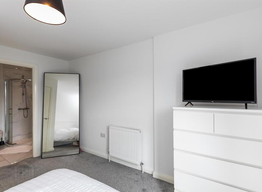 Apt 7, 1d Lewis Mews, Belfast, BT4 1NP