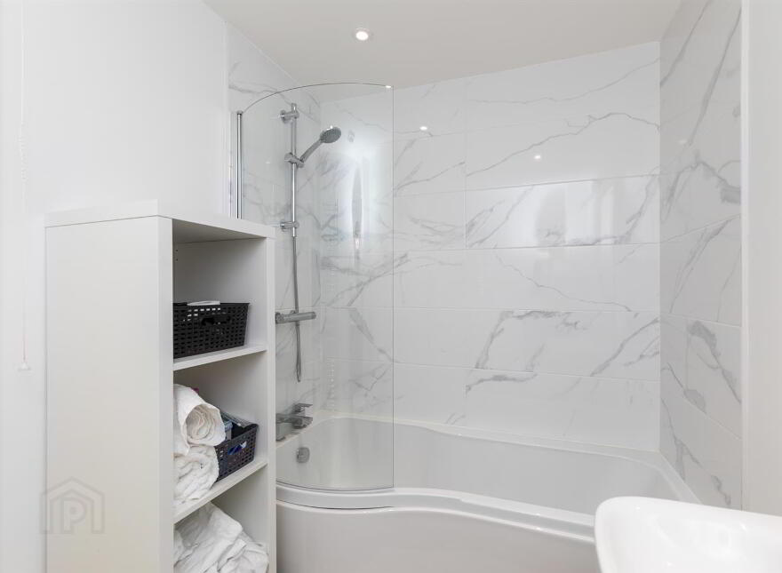Apt 7, 1d Lewis Mews, Belfast, BT4 1NP