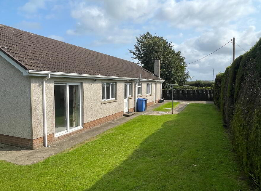 10 Oakland Drive, Castlederg, BT81 7DA