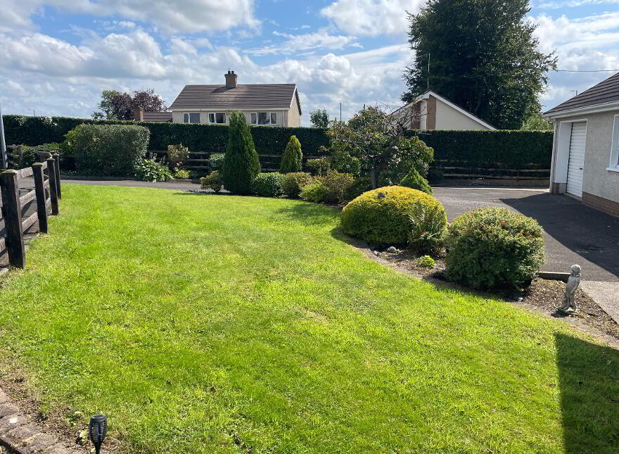 10 Oakland Drive, Castlederg, BT81 7DA